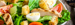 salade met krokant kaasproduct