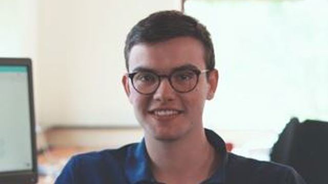 student corne in bedrijf