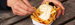 friet met mayo in een bakje